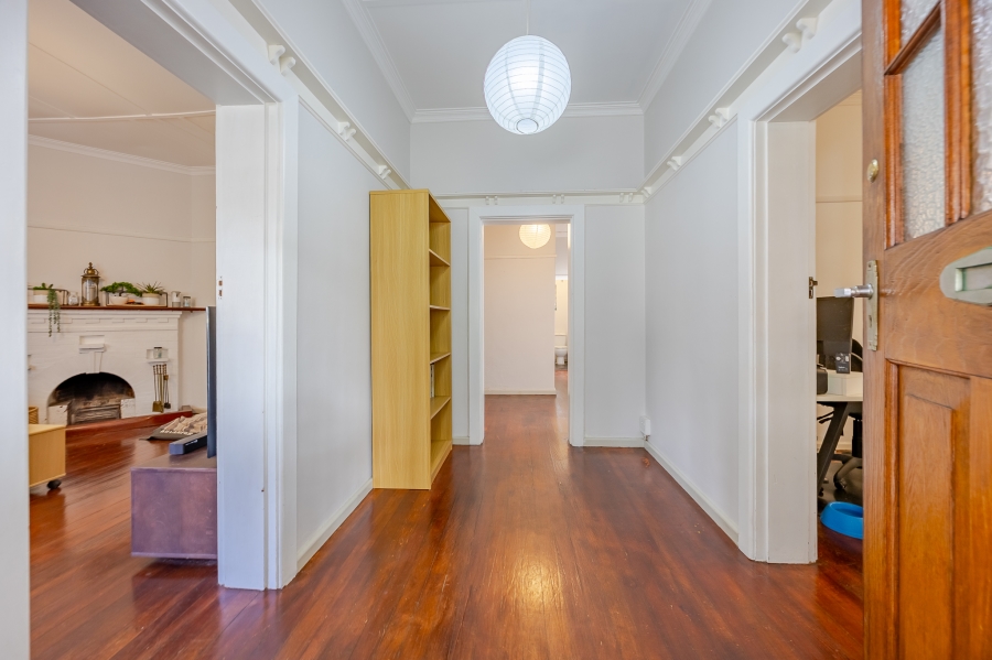 4 Bedroom Property for Sale in Wynberg Upper Western Cape